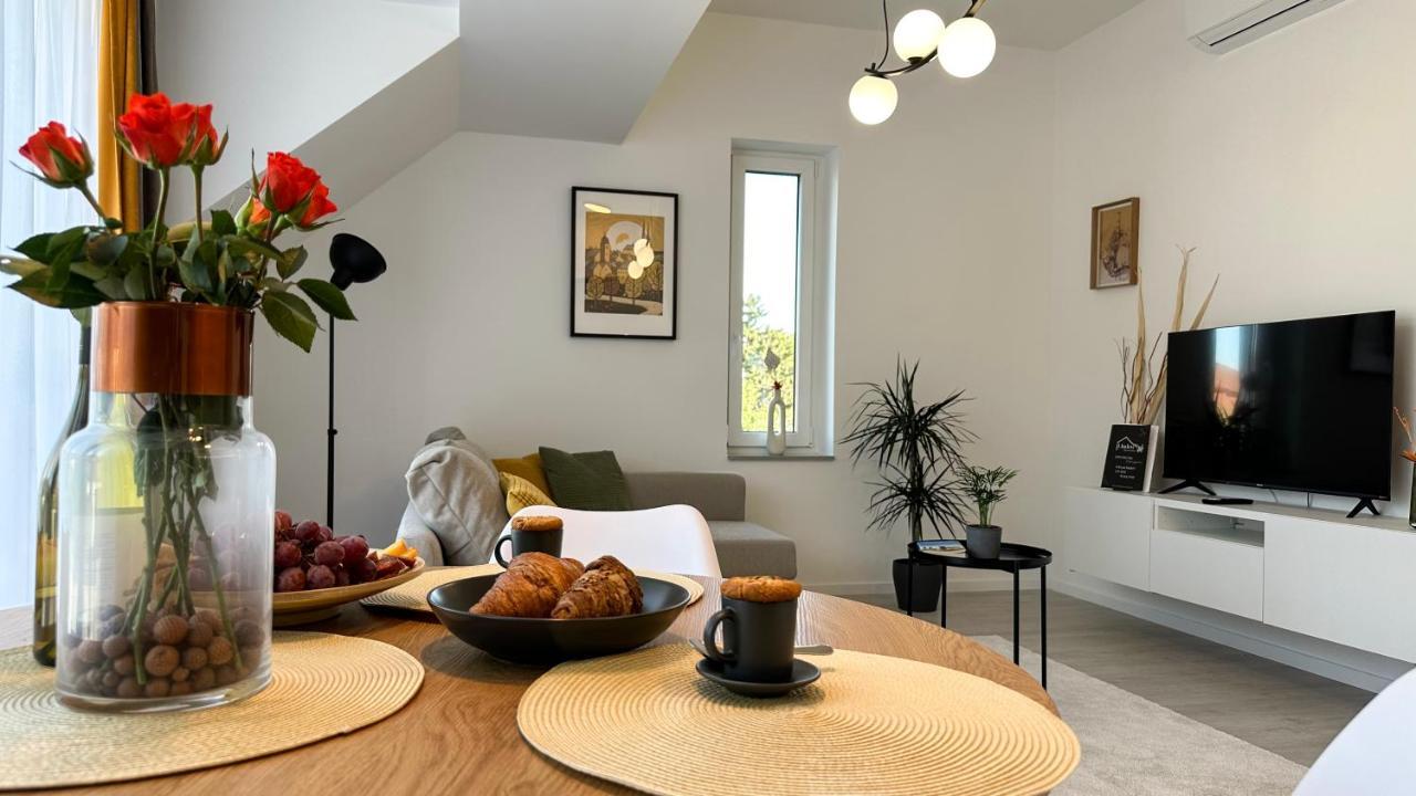 Linden Apartman 106 - Adults Only Mosonmagyarovar Bagian luar foto